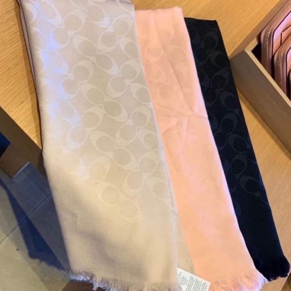 COACH F76394 SIGNATURE WRAP (EZM) - Picture 3 of 5